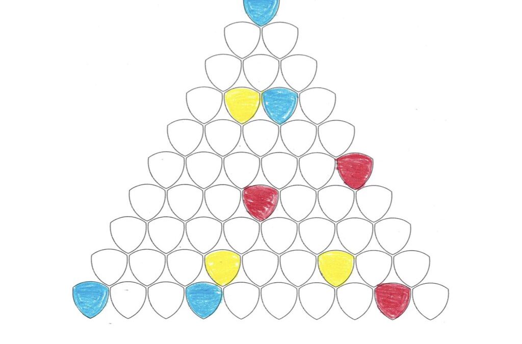 Three Color Triangle Puzzles (logic, algorithm)